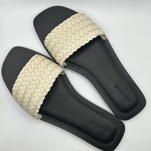 Madewell Black and Cream Woven Slide Sandals - new in box